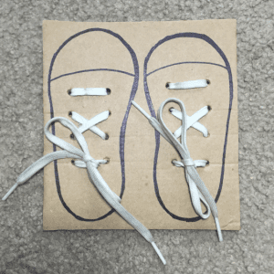 Okul Öncesi Etkinlik-Ayakkabı Nasıl Bağlanır 9