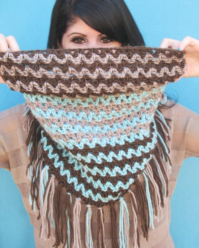 Tığ İşi Boyunluk Yapılışı 9