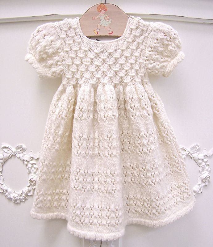 Kız Bebeklere Örgü Elbise Modelleri 123