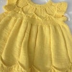 Kız Bebeklere Örgü Elbise Modelleri 125