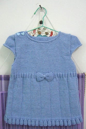 Kız Bebeklere Örgü Elbise Modelleri 199