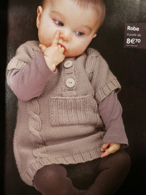 Kız Bebeklere Örgü Elbise Modelleri 47