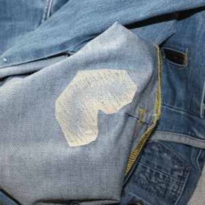 Dizleri Yırtılan Kot Pantolon Tamiri Nasıl Yapılır ? 8