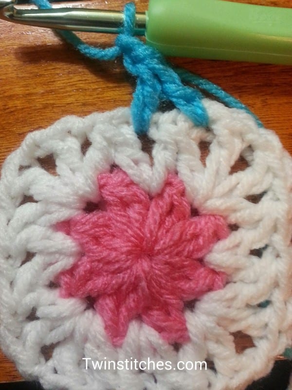 Titrek Kareler Bebek Battaniyesi Yapılışı 6