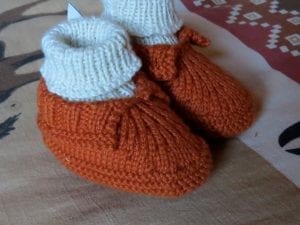 Kolay Tığ İşi Bebek Patik Örnekleri - Resim 15