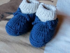 Kolay Tığ İşi Bebek Patik Örnekleri - Resim 16