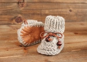 Kolay Tığ İşi Bebek Patik Örnekleri - Resim 38