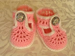 Kolay Tığ İşi Bebek Patik Örnekleri - Resim 58