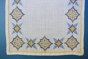 Kanaviçe Sehpa Örtüsü Örnekleri - Resim 15