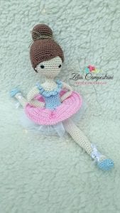 Amigurumi Balerin Bebek Yapılışı 22