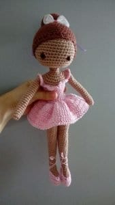 Amigurumi Balerin Bebek Yapılışı 24