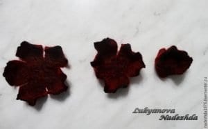Yün Keçeden Çiçek Yapımı - Resim 11