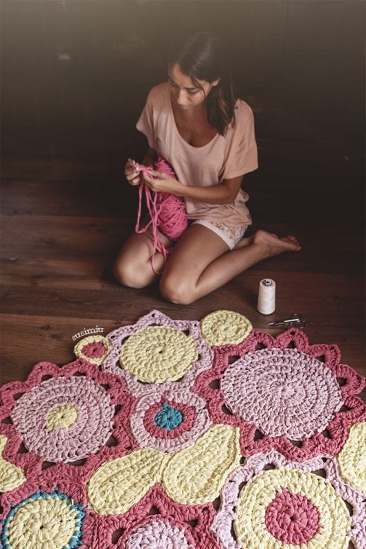 Çiçek Motifli Paspas Yapımı 8