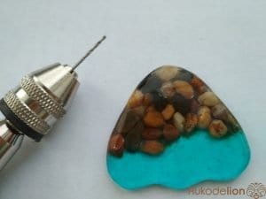 Reçine ile Kolye Yapımı - Resim 1