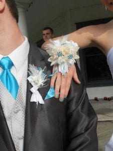 Gelin Bilekliği ve Damat Yaka Çiçeği Modelleri - Resim 46