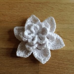 Örgü Gardenya Yapımı - Resim 11