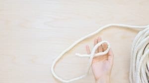 Parmakta Paspas Nasıl Örülür? - Resim 4