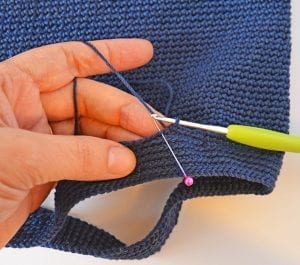 Tığla Örgü Çanta Yapımı - Resim 16