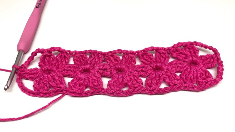 Çiçekli Boyunluk Yapımı 7