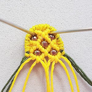 Makrome Ananas Küpe Nasıl Yapılır? - Makrome Ananas Nasıl Yapılır? 8