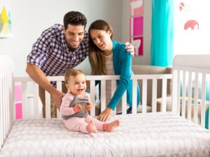 Yeni Doğan Bebek Yatağı Seçimi Nasıl Olmalı?