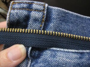 Kot Pantolon Fermuarı Nasıl Değiştirilir? 9