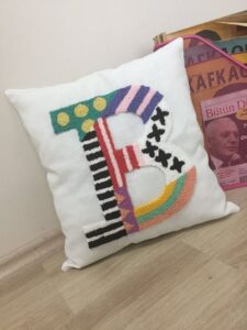 Dekoratif Yastık Modelleri - Resim 25