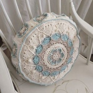 Dekoratif Yastık Modelleri - Resim 40