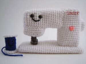 Amigurumi Dikiş Makinesi Tarifi - Resim 11