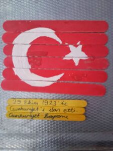 Okul Öncesi Bayrak Etkinlikleri - 20 Farklı Fikir ve Şablon - Bayrak Etkinlikleri Okul Öncesi 1