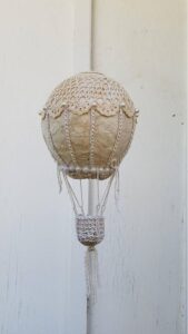 Eski Dantelden Uçan Balon Yapılışı 1