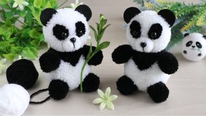 Ponpondan Panda Nasıl Yapılır?