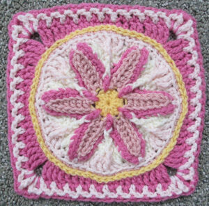 Çiçek Mandala Kare Motif Yapılışı - Resim 13