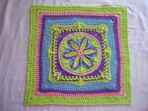 Çiçek Mandala Kare Motif Yapılışı - Resim 3