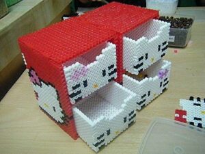 Hama Boncuktan Hello Kitty Düzenleyici Yapımı 14