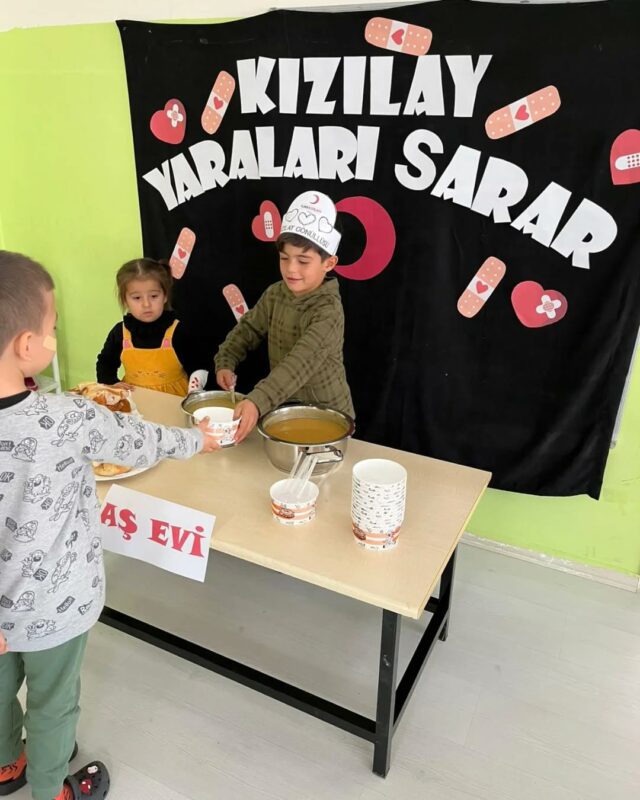 Kızılay Haftası Pano Çalışmaları 72