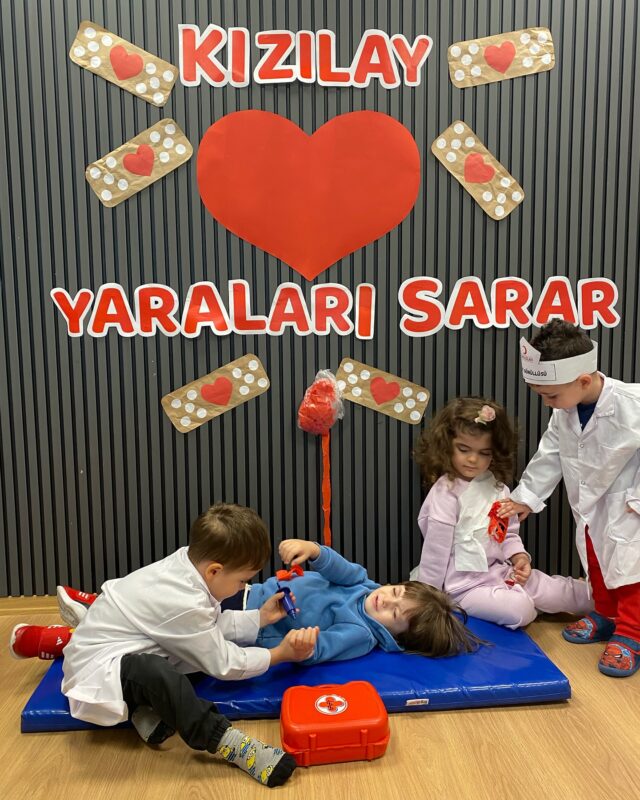 Kızılay Haftası Pano Çalışmaları 97