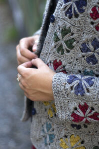 Kare Motifli Hırka Yapılışı 5