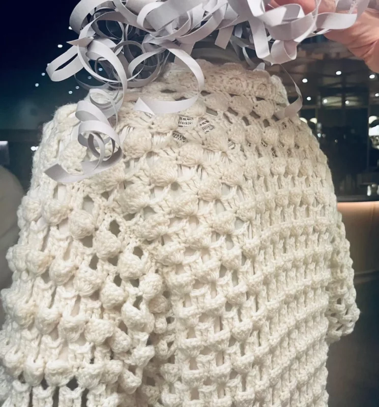 Angelina Jolie Uzun Hırka Yapılışı 25