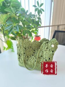 Rafya İpten Çiçek Çanta Yapılışı 1