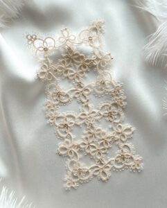 Mekik Oyası Boncuklu Kare Motif Yapılışı