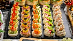 Şık Sunumlu Pratik Kanepe Tarifleri 3