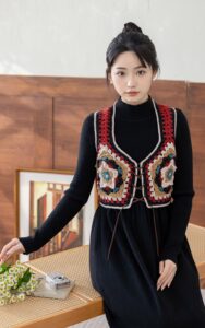 Tığ İşi Motifli Örgü Yelek Yapılışı 3