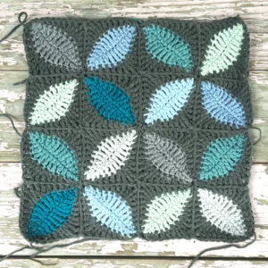 10 Dakikada Yapraklı Motif Nasıl Örülür? 5