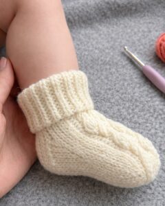 Baklava Desenli Bebek Patiği Yapılışı 4